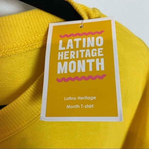 Poderosa Super soft Latino Heritage Month Long Sleeve Tee Sweatshirt Top NWT - Picture 5 of 7